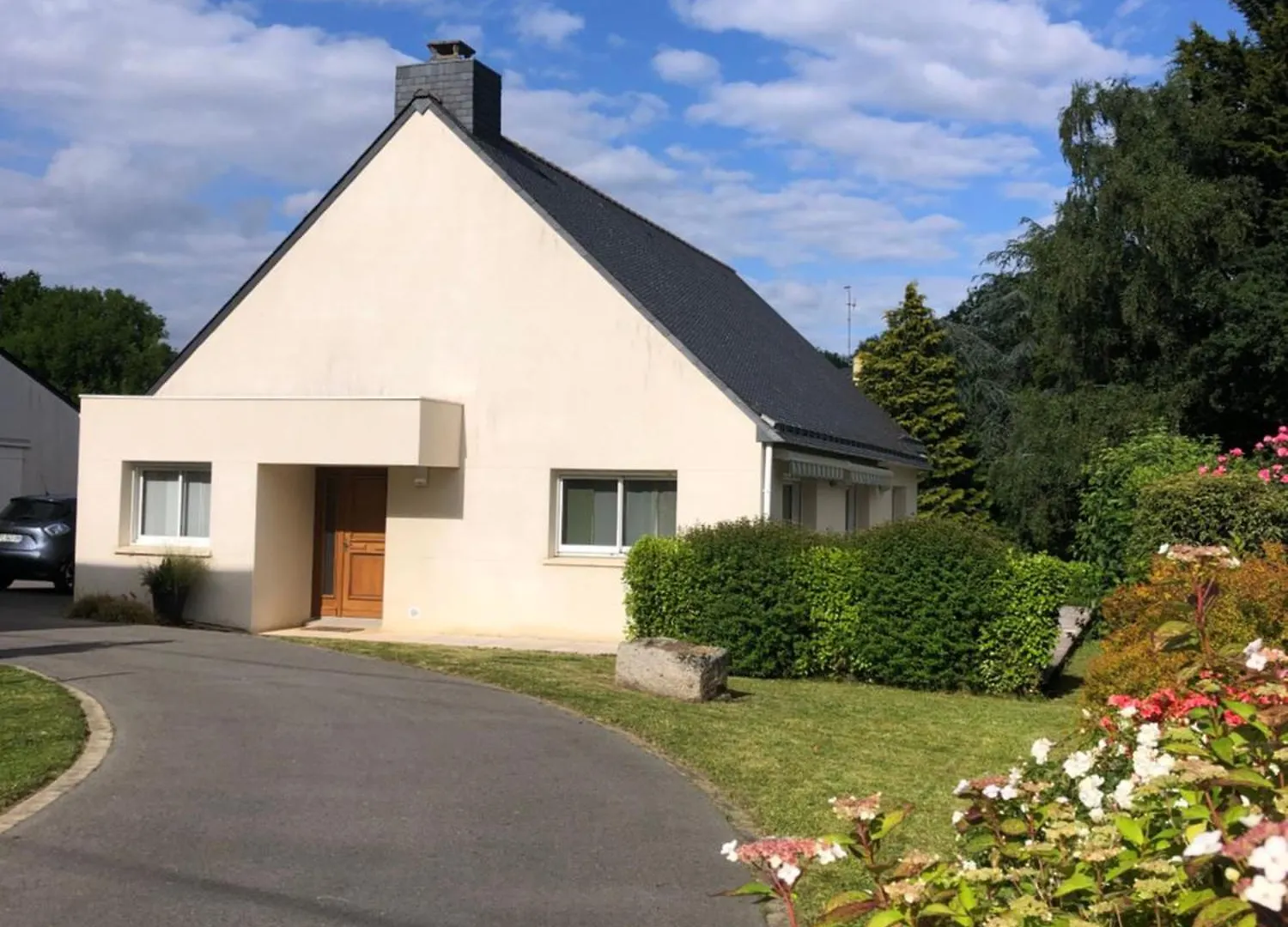 Maison Recente 瓦讷